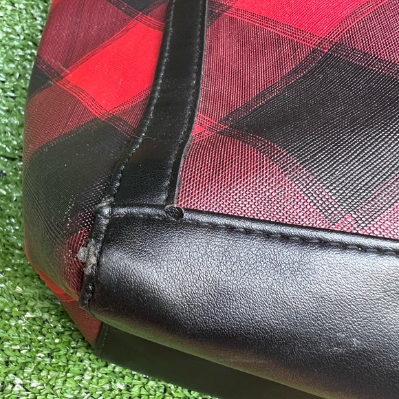 Victoria’s Secret Black Red BUFFALO Plaid Weekender Tote Bag. - Picture 10 of 17